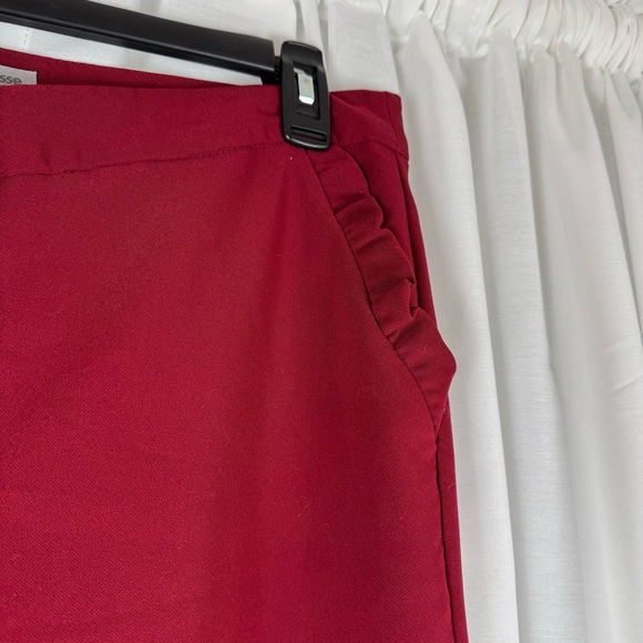 Red Charlotte Russe Pants - Picture 4 of 5